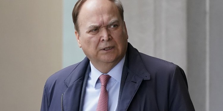 Η Ρωσία θα επιδώσει διαμαρτυρία στις ΗΠΑ για τον «αποκλεισμό» της εισόδου της πρεσβείας της εν μέσω της ψηφοφορίας αποδήμων Η Ρωσία θα επιδώσει διαμαρτυρία στις ΗΠΑ για τον «αποκλεισμό» της εισόδου της πρεσβείας της εν μέσω της ψηφοφορίας αποδήμων