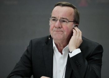 Γερμανία: O υπουργός Άμυνας αποκάλυψε πώς έγινε η ρωσική υποκλοπή