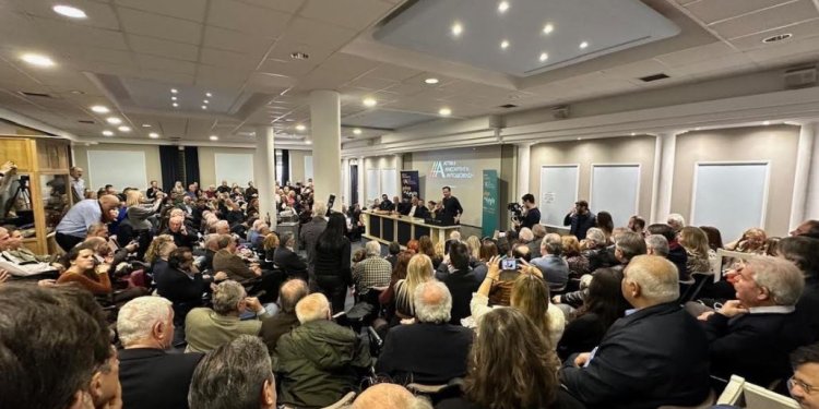 Τα “σήματα κινδύνου ” που εξέπεμψε ο Γιάννης Σγουρός στην ομιλία του στην πίτα της παράταξης του Τα “σήματα κινδύνου ” που εξέπεμψε ο Γιάννης Σγουρός στην ομιλία του στην πίτα της παράταξης του