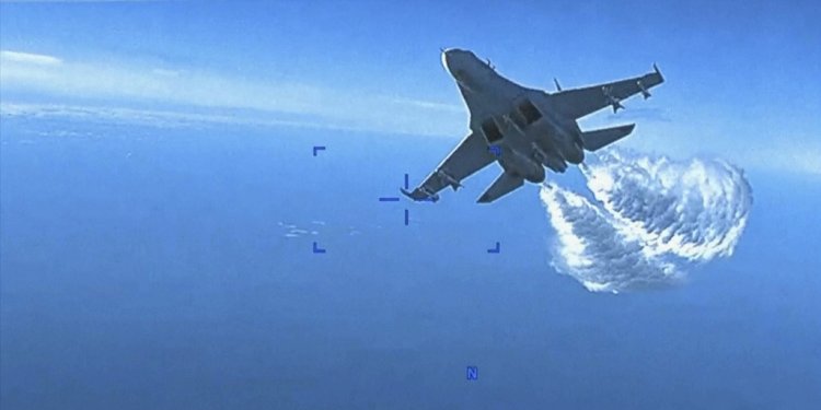 Ρωσική αεροπορική επιδρομή στην περιοχή του Χάρκιβ με επτά τραυματίες