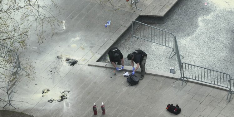 Νέα Υόρκη: Ένα άτομο αυτοπυρπολήθηκε έξω από την αίθουσα της δίκης του Τραμπ