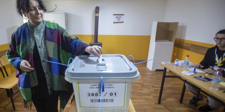 Απέτυχε το δημοψήφισμα για την αποπομπή των δημάρχων στο βόρειο Κόσοβο – Μικρή η συμμετοχή