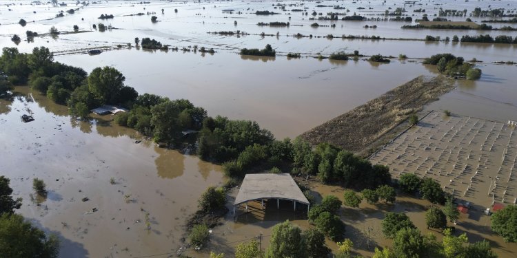 Μαθητές και μαθήτριες από 5 σχολεία της Ελλάδας μιλούν για τις φυσικές καταστροφές στη γειτονιά τους – FANTOMAS.GR