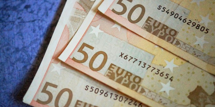 Ο «χάρτης» των πληρωμών από τον e-ΕΦΚΑ και τη ΔΥΠΑ από τις 8 έως τις 12 Απριλίου