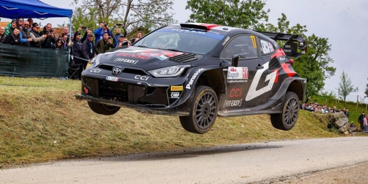 WRC: Ρεσιτάλ οδήγησης από τον Οζιέ στην Κροατία (vid)