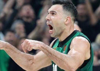 Παναθηναϊκός – Μακάμπι: Το τρίποντο του Σλούκα που ξεσήκωσε το ΟΑΚΑ (vid)