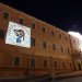 Με το μήνυμα «Διαβάζω και Αλλάζω» φωταγωγήθηκε η Βουλή – FANTOMAS.GR