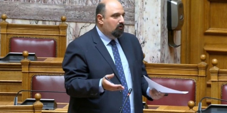 Χρ. Τριαντόπουλος: Συνεργαζόμαστε με το ΤΕΕ για τη μεταρρύθμιση και την αναμόρφωση του πλαισίου της στεγαστικής συνδρομής