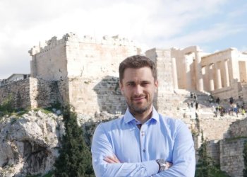 Η πρόσκληση του Κωστα Μπακογιάννη από το “ΠΡΩΤΑ Η ΕΛΛΑΔΑ “