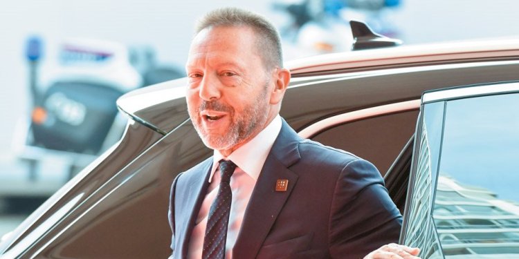 Γ. Στουρνάρας “Μόλις 14% των πόρων του ταμείου ανάκαμψης   στις επιχειρήσεις”