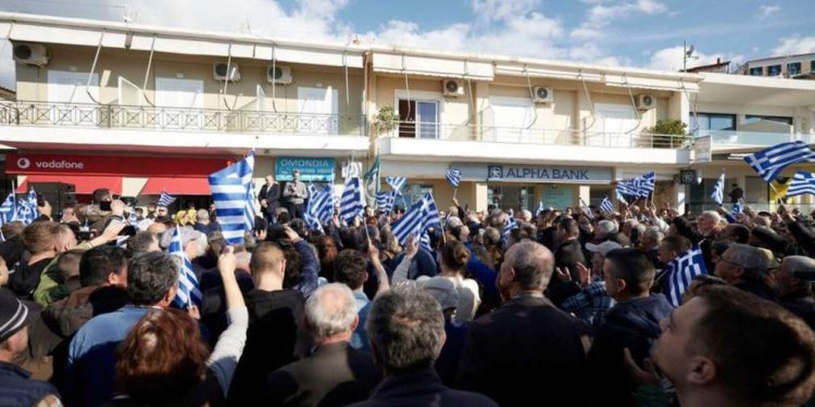 Νεα πρόκληση Ράμα: Εκβιάζει τους Χιμαριώτες να μην αυτοπροσδιορίζονται ως Έλληνες, καταγγέλλει η “Ομόνοια”