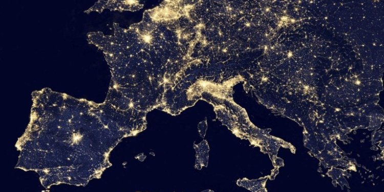 Για μια Ευρώπη των Λαών μόνο με ρήξη στον πυρήνα των αξιών της