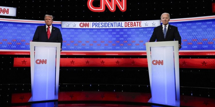 Προβληματισμός στους Δημοκρατικούς μετά το debate Μπάιντεν – Τραμπ — Τα σενάρια που διακινούνται