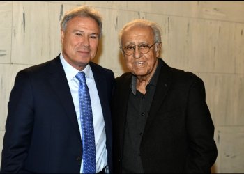 Ο Γιάννης Σγουρος ήταν ο μονος που βράβευσε τον Τάσο Μπιρσιμ