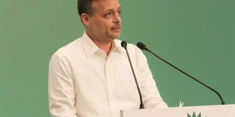 ΠΑΣΟΚ: Ο Χάρης Δούκας ανακοίνωσε την υποψηφιότητά του στις εκλογές – «Θα παραμείνω δήμαρχος Αθηναίων» ΠΑΣΟΚ: Ο Χάρης Δούκας ανακοίνωσε την υποψηφιότητά του στις εκλογές – «Θα παραμείνω δήμαρχος Αθηναίων»