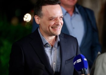 Νεα Δημοκρατία και Ανδρουλάκης με έμμεσες επιθέσεις κατά Δούκα – Προηγείται παντού ο δήμαρχος συσπειρώνοντας την κεντροαριστερά