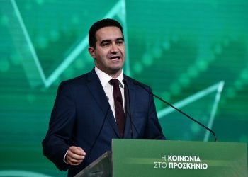 Υποψήφιος για την ηγεσία του ΠΑΣΟΚ και ο Μ. Κατρίνης