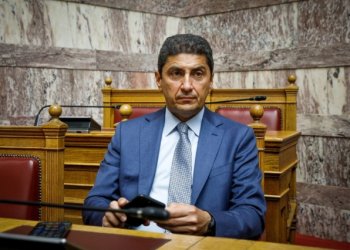 ΣΥΡΙΖΑ για «μισή διαγραφή» Αυγενάκη: O Κυριάκος Μητσοτάκης ειδικεύεται στις μισές δουλειές