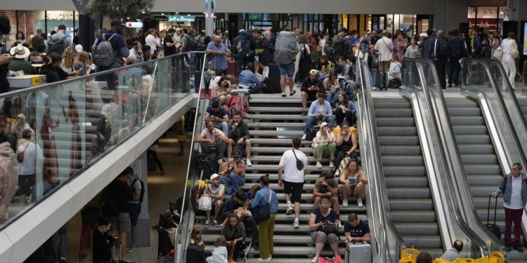 Καλα ξεκινησαμε στη Γαλλία: Σαμποτάζ στο σιδηροδρομικό δίκτυο της χώρας – Παρέλυσαν τα τρένα