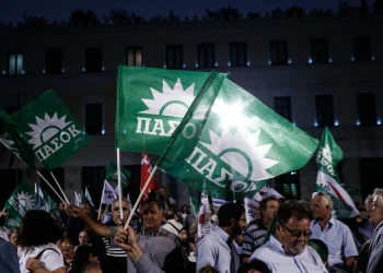 Οι υποψήφιοι πρόεδροι στο… μαθημένο ΠΑΣΟΚ – Τα προφίλ τους και οι δημοσκοπήσεις – Φαβορί ο Νίκος Ανδρουλάκης