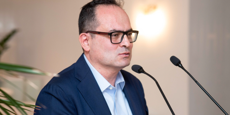 Νικος Μανεσιωτης ” Μας έκαψαν επιτελικά …” Νικος Μανεσιωτης ” Μας έκαψαν επιτελικά …”