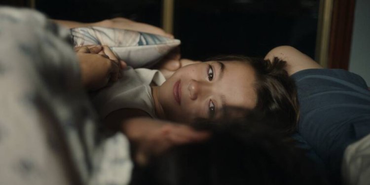 20.000 ΕΙΔΗ ΜΕΛΙΣΣΩΝ: Η Αργυρή Άρκτος του Βερολίνου από σήμερα στους θερινούς κινηματογράφους 20.000 ΕΙΔΗ ΜΕΛΙΣΣΩΝ: Η Αργυρή Άρκτος του Βερολίνου από σήμερα στους θερινούς κινηματογράφους