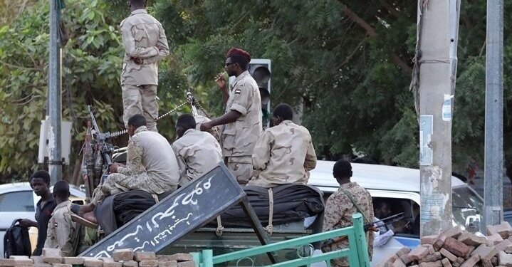 Σουδάν: 23 άμαχοι σκοτώθηκαν κατά την επίθεση παραστρατιωτικών στην πόλη Ελ Φάσερ Σουδάν: 23 άμαχοι σκοτώθηκαν κατά την επίθεση παραστρατιωτικών στην πόλη Ελ Φάσερ