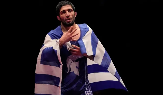 O Nταουρέν Κουρουγκλίεφ «χάλκινος» ολυμπιονίκης στην ελευθέρα πάλη O Nταουρέν Κουρουγκλίεφ «χάλκινος» ολυμπιονίκης στην ελευθέρα πάλη