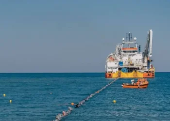 Μπροστά σε «βραχυκύκλωμα» η ηλεκτρική διασύνδεση Ελλάδας-Κύπρου – Η οικονομική διάσταση και το βέτο της Τουρκίας