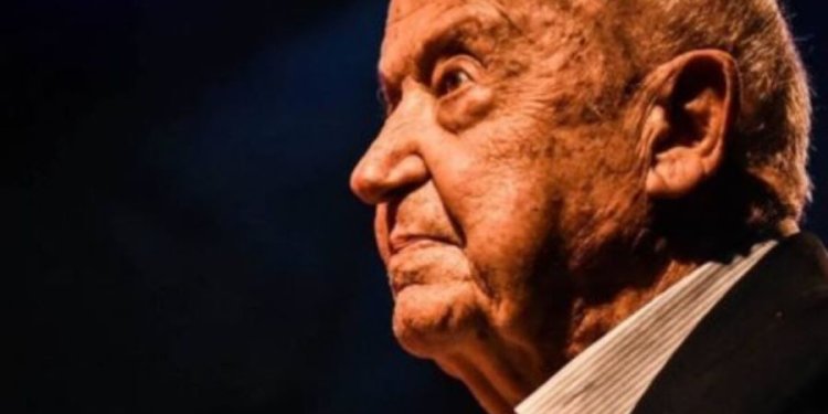 Ο Μίμης Πλέσσας κλείνει 100 χρόνια ζωής με μία μεγάλη γιορτή στο Θέατρο Παλλάς