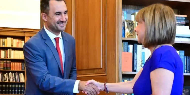 Αλέξης Χαρίτσης στην Πτδ: Θεσμική, οικονομική και κλιματική η κρίση – Έθεσε το ζήτημα των Υποκλοπών ΕΥΠ