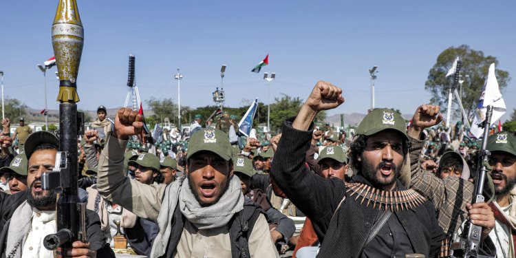 Οι Χούθι ανακοίνωσαν ότι δεν θα διστάσουν να υποστηρίξουν τη Χεζμπολάχ