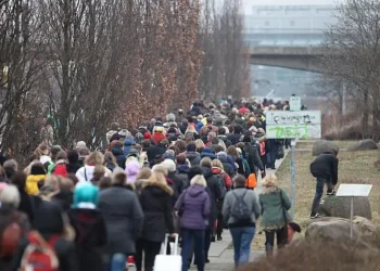 Το μεταναστευτικό διαλύει την Ευρώπη – Αντιδράσεις για τα νέα τείχη που υψώνει η Γερμανία – Η απειλή για Σολτς, τι θα γίνει με την Σένγκεν