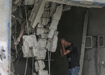 Λίβανος: Εκατοντάδες νεκροί και τραυματίες από ισραηλινά πλήγματα