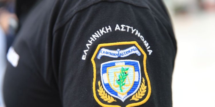 Αστυνομικός αυτοκτόνησε μέσα στη Διεύθυνση Εγκληματολογικών Ερευνών – FANTOMAS.GR