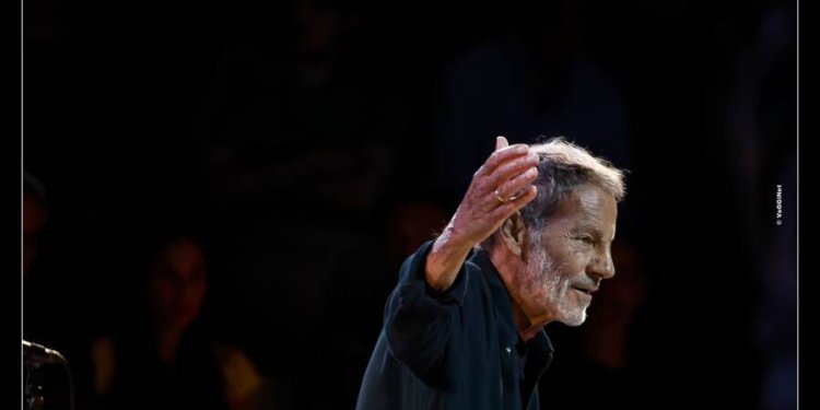 Το θρυλικό ΡΕΜΠΕΤΙΚΟ του Σταύρου Ξαρχάκου για μία βραδιά στο Ωδείο Ηρώδου Αττικού