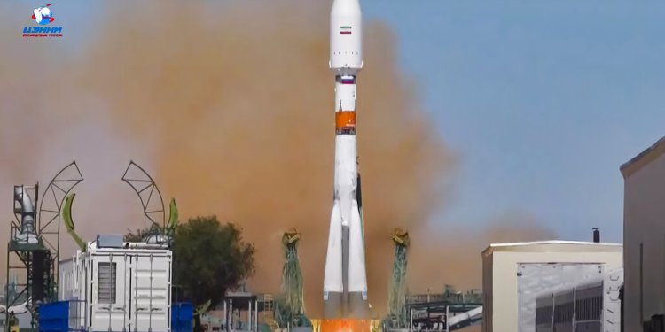 Ιράν: Η Τεχεράνη εκτόξευσε «με επιτυχία» νέο ερευνητικό δορυφόρο Ιράν: Η Τεχεράνη εκτόξευσε «με επιτυχία» νέο ερευνητικό δορυφόρο