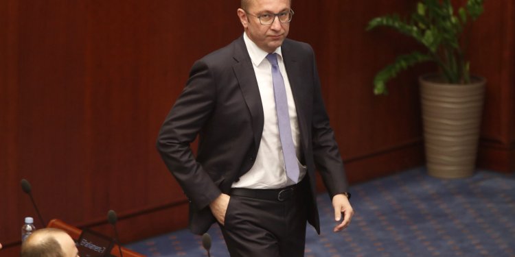 Ο Χρίστιαν Μίτσκοσκι επαναλαμβάνει ότι θα αποκαλεί τη χώρα του «Μακεδονία» Ο Χρίστιαν Μίτσκοσκι επαναλαμβάνει ότι θα αποκαλεί τη χώρα του «Μακεδονία»