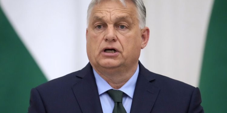 Βουλγαρία: Απέρριψε την πρόταση του Βίκτορ Όρμπαν να μεσολαβήσει μεταξύ Σκοπίων και Σόφιας για την επίλυση των διαφορών τους Βουλγαρία: Απέρριψε την πρόταση του Βίκτορ Όρμπαν να μεσολαβήσει μεταξύ Σκοπίων και Σόφιας για την επίλυση των διαφορών τους