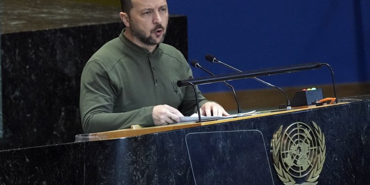 Ζελένσκι: Η Ρωσία σχεδιάζει επιθέσεις στα πυρηνικά εργοστάσια της Ουκρανίας Ζελένσκι: Η Ρωσία σχεδιάζει επιθέσεις στα πυρηνικά εργοστάσια της Ουκρανίας