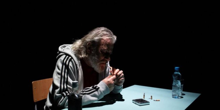 «Τσιτάχ. Η ερημιά του τερματοφύλακα»: Τρίτος Χρόνος Παραστάσεων στο Θέατρο Σταθμός «Τσιτάχ. Η ερημιά του τερματοφύλακα»: Τρίτος Χρόνος Παραστάσεων στο Θέατρο Σταθμός