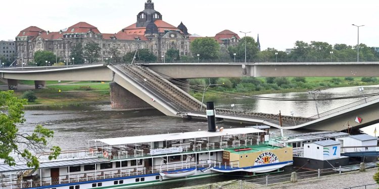 Γερμανία: Μερική κατάρρευση γέφυρας στη Δρέσδη, δεν υπάρχουν θύματα