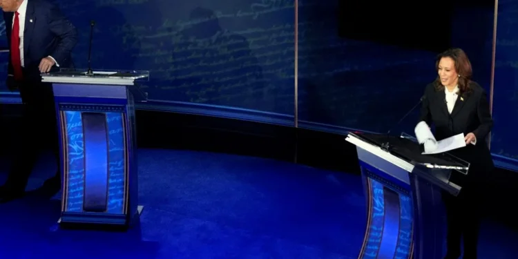 Νικήτρια του ντιμπέιτ η Κάμαλα Χάρις – Πώς κατάφερε να… στριμώξει τον Τραμπ, σύμφωνα με τα αμερικανικά ΜΜΕ