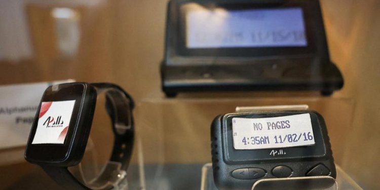 Οι 5.000 βομβητές-βόμβες κατά της Χεζμπολάχ «κατασκευάστηκαν από εταιρεία στη Βουδαπέστη» Οι 5.000 βομβητές-βόμβες κατά της Χεζμπολάχ «κατασκευάστηκαν από εταιρεία στη Βουδαπέστη»