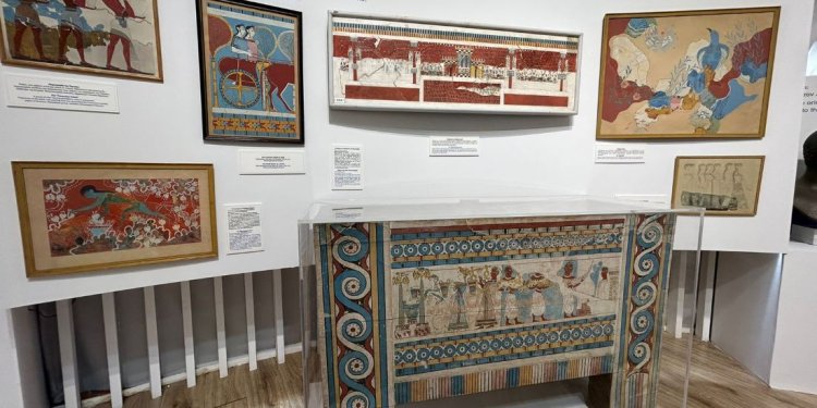 Η Υπουργός Πολιτισμού εγκαινίασε το περίπτερο του ΟΔΑΠ στην 88η ΔΕΘ