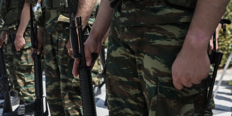 Από σήμερα σε εφαρμογή το νέο μοντέλο στρατιωτικής θητείας – Τι αλλάζει
