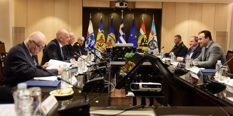 Οι Ένοπλες Δυνάμεις περνάνε σε μια νέα εποχή με νέες ψηφιακές τεχνολογίες – FANTOMAS.GR