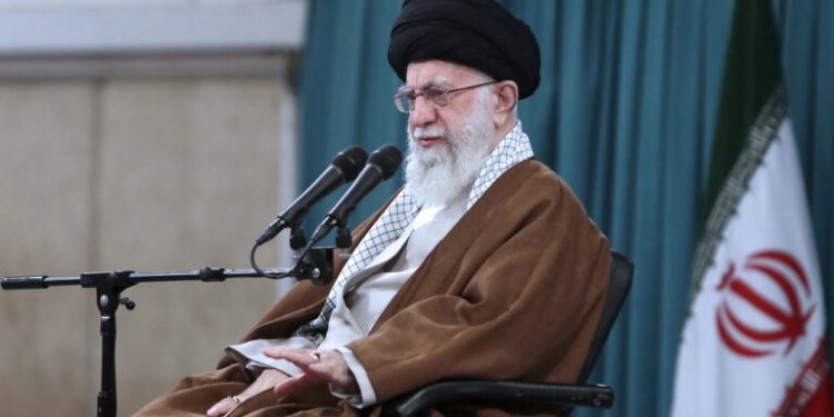 Χαμενεΐ για θάνατο Σινουάρ: Η Χαμάς «είναι και θα παραμείνει ζωντανή», διαβεβαιώνει ο ανώτατος Ιρανός ηγέτης