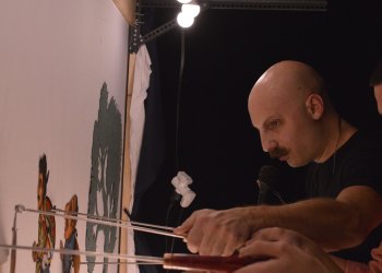 Καραγκιόζης … by night και το δάκρυ κορόμηλο – 7 παραστάσεις θεάτρου σκιών με τον Νικόλα Τζιβελέκη