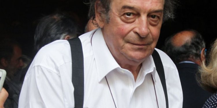 Το ΕΚΟΜΕΔ αποχαιρετά τον Μανούσο Μανουσάκη